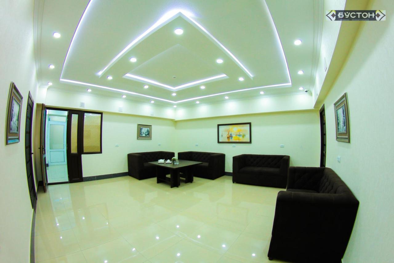 Hostel Buston تشكالوفسك المظهر الخارجي الصورة